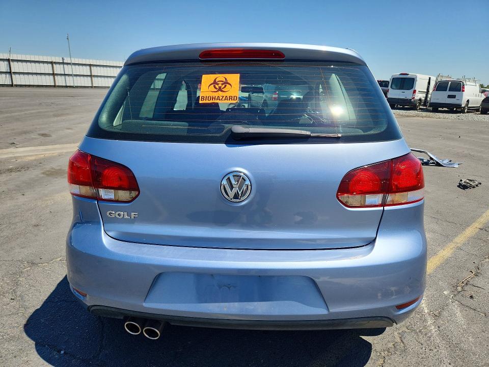 2010 Volkswagen Golf მანქანა იყიდება აუქციონზე, vin: WVWAB7AJ0AW319945, აუქციონის ნომერი: 56230056