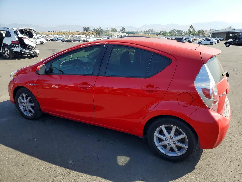 55427306 :رقم المزاد ، JTDKDTB39E1059880 vin ، 2014 Toyota Prius C مزاد بيع