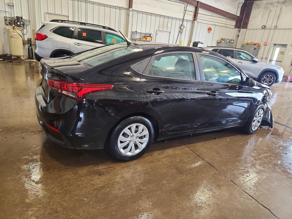 2021 Hyundai Accent მანქანა იყიდება აუქციონზე, vin: 3KPC24A69ME134102, აუქციონის ნომერი: 56085426