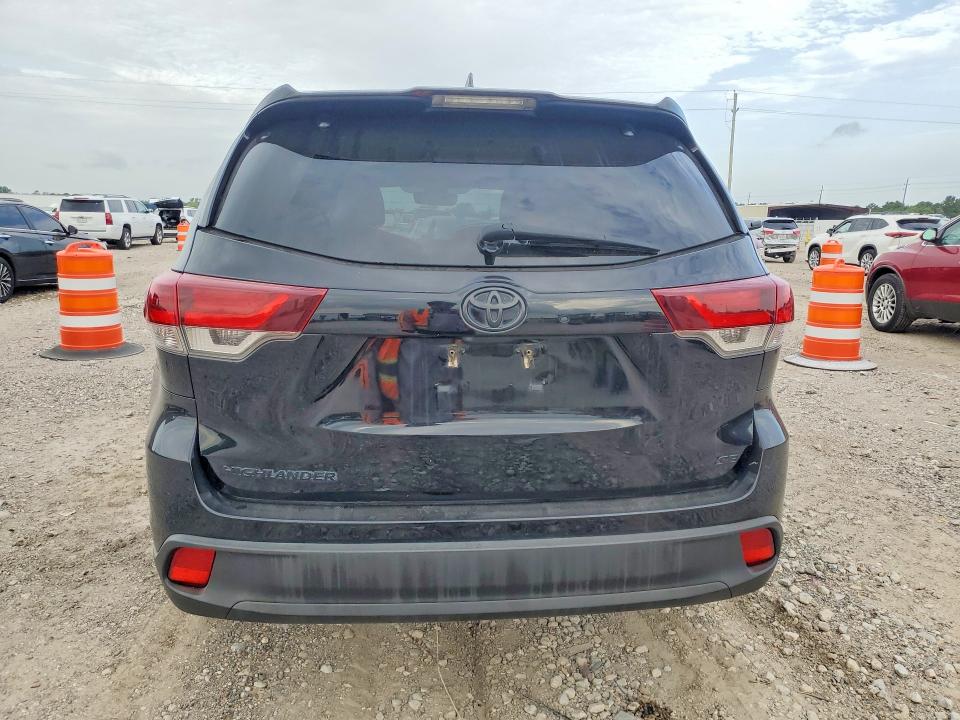 2019 Toyota Highlander მანქანა იყიდება აუქციონზე, vin: 5TDKZRFH4KS313150, აუქციონის ნომერი: 58522076