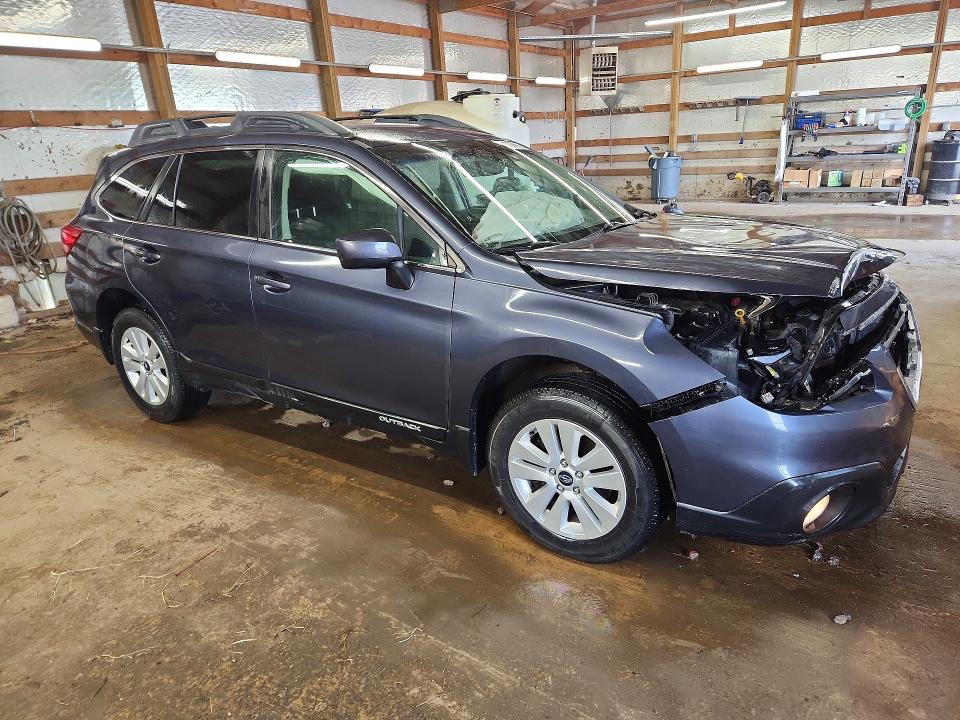 2017 Subaru Outback მანქანა იყიდება აუქციონზე, vin: 4S4BSACC0H3303266, აუქციონის ნომერი: 57686336