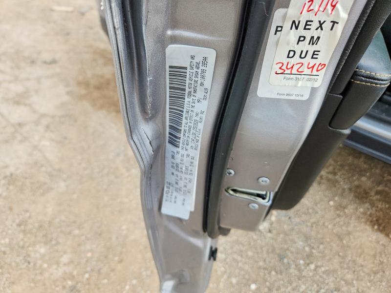 59003366 :رقم المزاد ، 1C4PJLDB1JD523529 vin ، 2018 Jeep Cherokee مزاد بيع