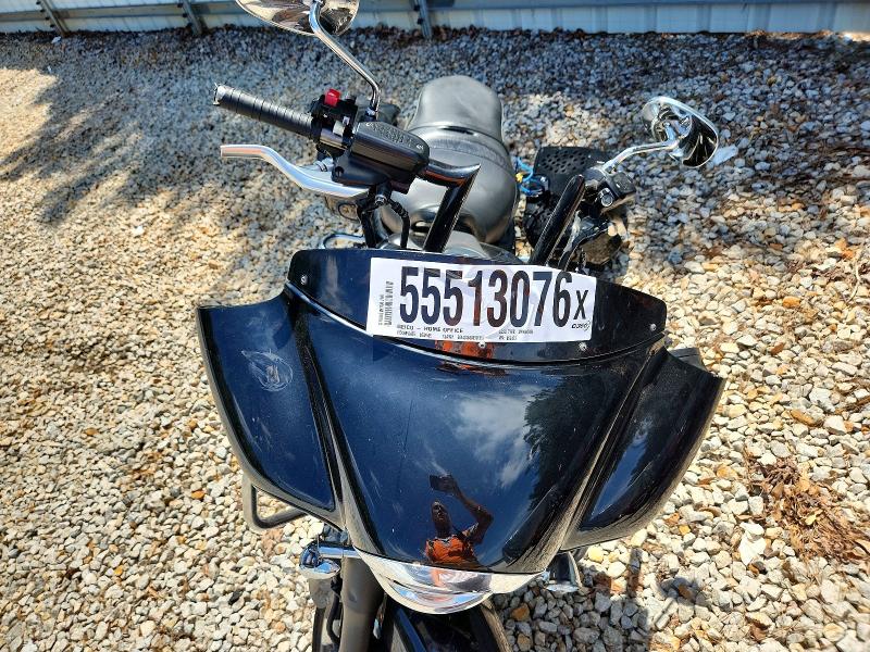 55513076 :رقم المزاد ، JKBVNRJ1XBA002473 vin ، 2011 Kawasaki Vn1700 مزاد بيع