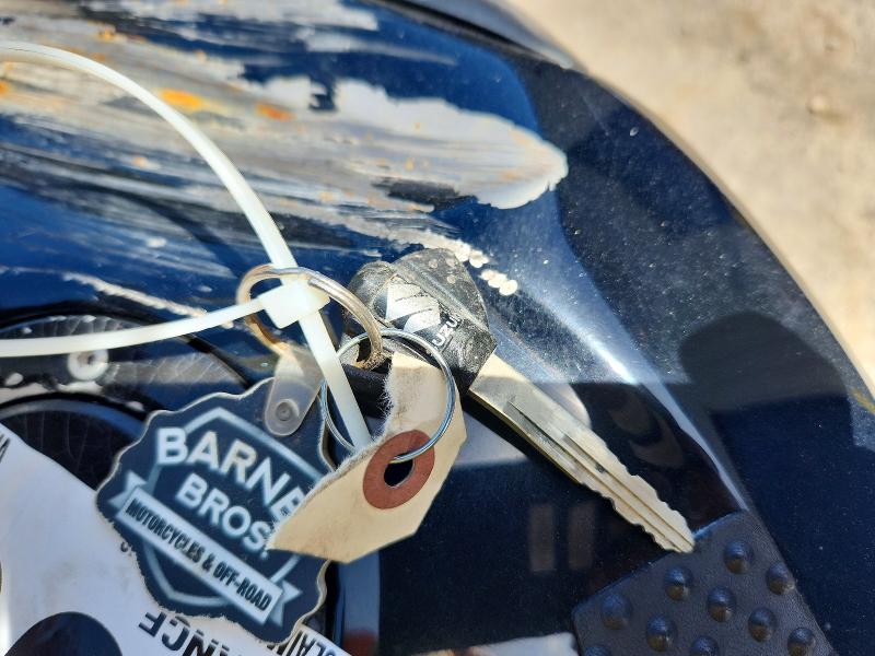 56635186 :رقم المزاد ، JS1GR7MA2G2100321 vin ، 2016 Suzuki Gsx-r750 مزاد بيع