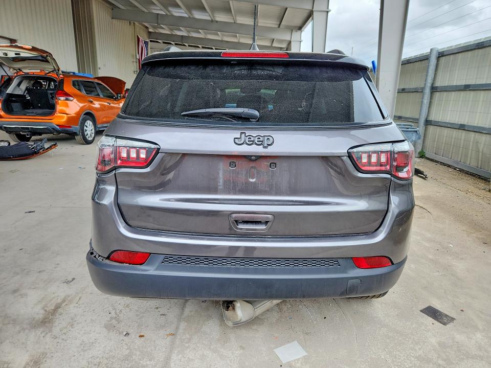 55717316 :رقم المزاد ، 3C4NJCBB7MT531885 vin ، 2021 Jeep Compass مزاد بيع