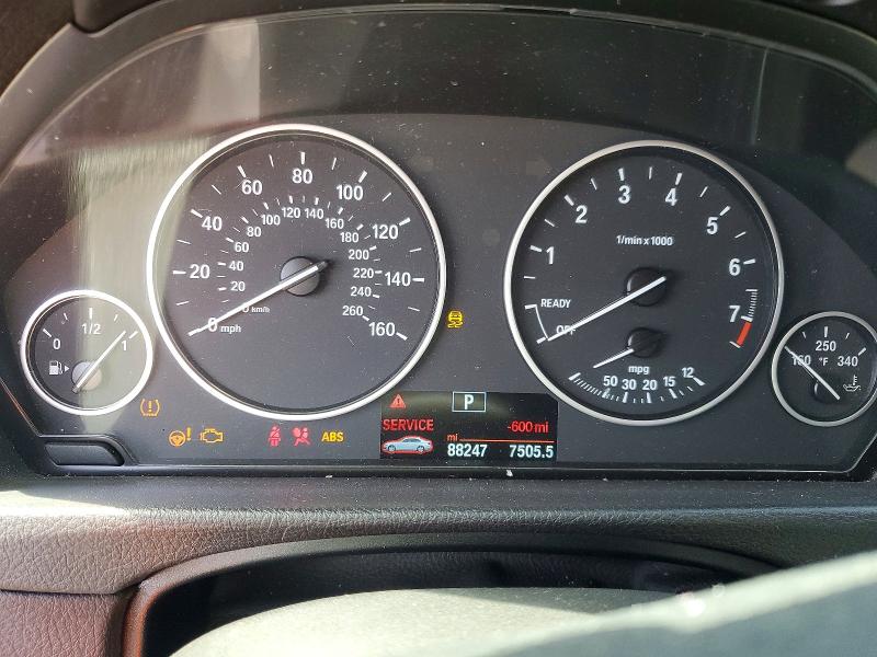 55479026 :رقم المزاد ، WBA8A9C51JK623383 vin ، 2018 Bmw 320 مزاد بيع