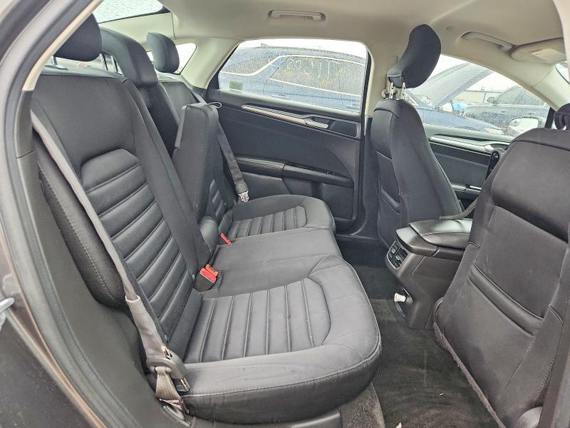 58560006 :رقم المزاد ، 3FA6P0LU3FR266874 vin ، 2015 Ford Fusion مزاد بيع