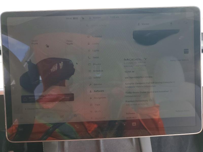 58187816 :رقم المزاد ، 7SAYGDEE5SA360332 vin ، 2025 Tesla Model Y مزاد بيع