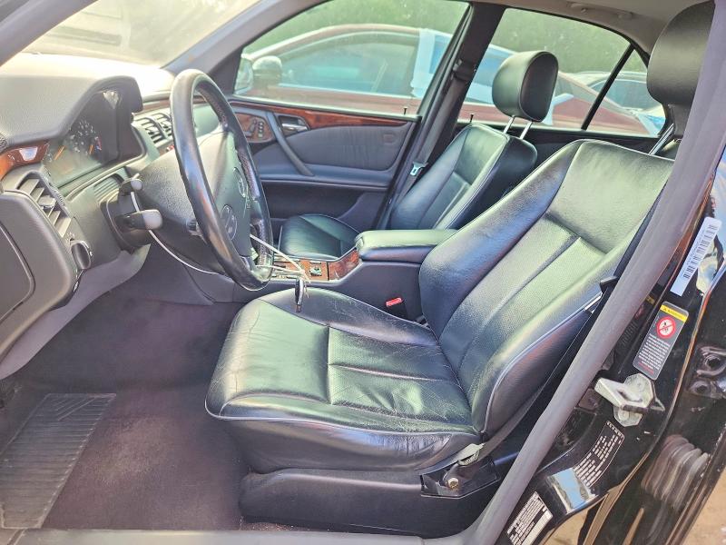 56827146 :رقم المزاد ، WDBJF65J41B255441 vin ، 2001 Mercedes-benz E مزاد بيع