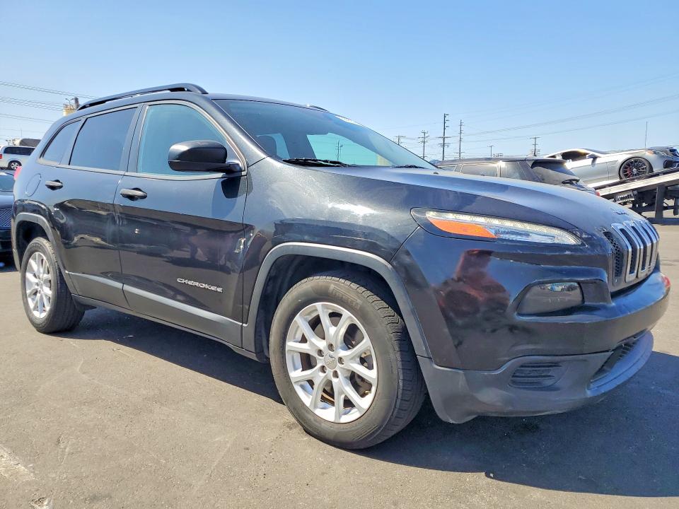 Продажа на аукционе авто 2015 Jeep Cherokee, vin: 1C4PJLABXFW694974, номер лота: 56953246