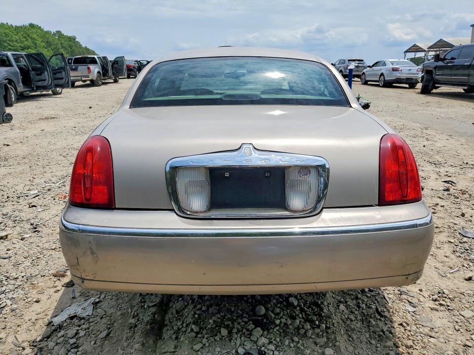 Aukcja sprzedaży 2002 Lincoln Town Car, vin: 1LNHM81W12Y644826, numer aukcji: 58368326