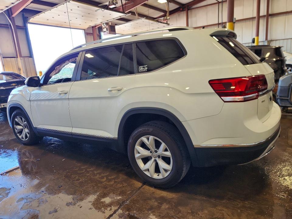 Продаж на аукціоні авто 2018 Volkswagen Atlas, vin: 1V2MR2CA1JC581126, номер лоту: 55821106