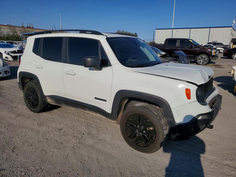 57639086 :رقم المزاد ، ZACCJBAB7JPH58712 vin ، 2018 Jeep Renegade مزاد بيع