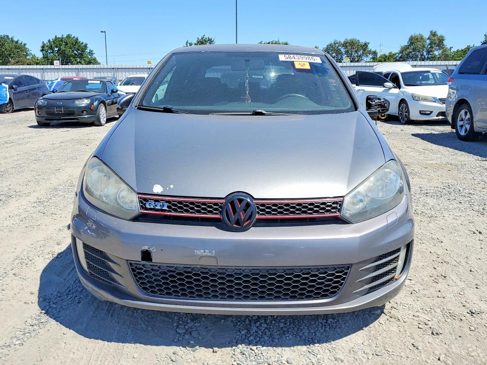 58439986 :رقم المزاد ، WVWFV7AJ7AW166963 vin ، 2010 Volkswagen Gti مزاد بيع