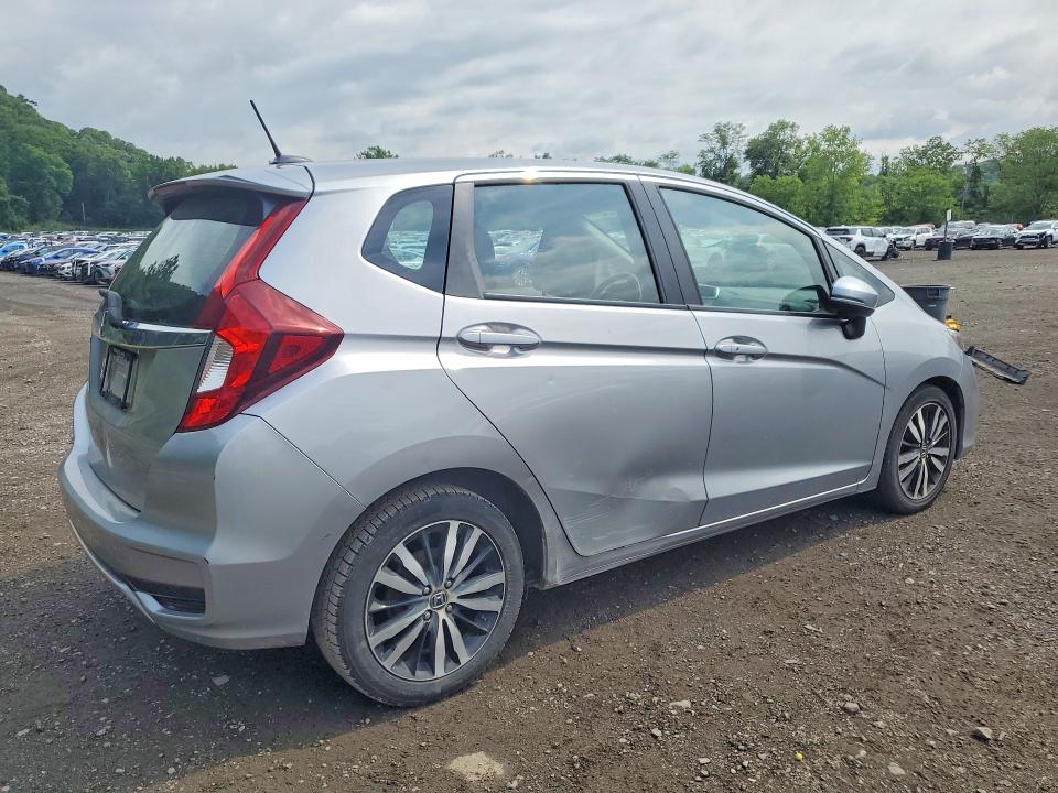 Продаж на аукціоні авто 2018 Honda Fit, vin: 3HGGK5H92JM704662, номер лоту: 59124516