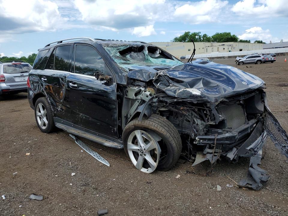 57184296 :رقم المزاد ، 4JGDA5HB4JB082561 vin ، 2018 Mercedes-benz Gle مزاد بيع
