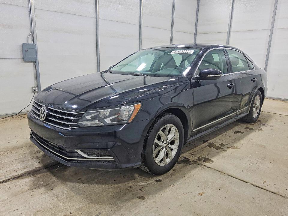 2017 Volkswagen Passat მანქანა იყიდება აუქციონზე, vin: 1VWAT7A39HC083075, აუქციონის ნომერი: 55353086