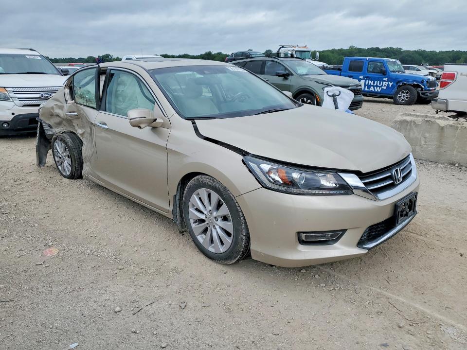 56129736 :رقم المزاد ، 1HGCR2F85DA151378 vin ، 2013 Honda Accord مزاد بيع