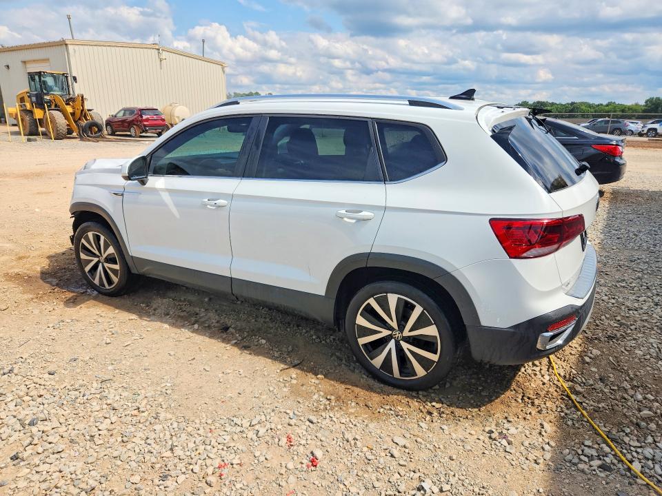 57000416 :رقم المزاد ، 3VVSX7B21PM350452 vin ، 2023 Volkswagen Taos مزاد بيع