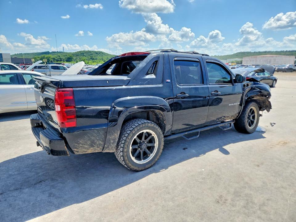 55755576 :رقم المزاد ، 3GNTKFE31BG297590 vin ، 2011 Chevrolet Avalanche مزاد بيع