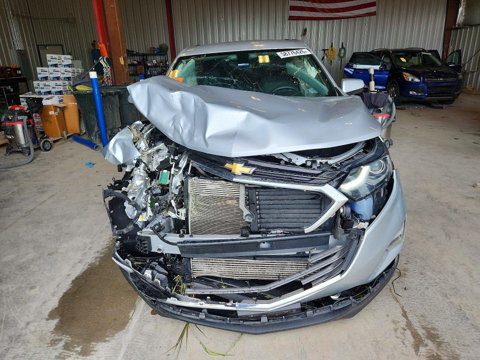 2018 Chevrolet Equinox მანქანა იყიდება აუქციონზე, vin: 2GNAXSEV7J6311666, აუქციონის ნომერი: 58776426