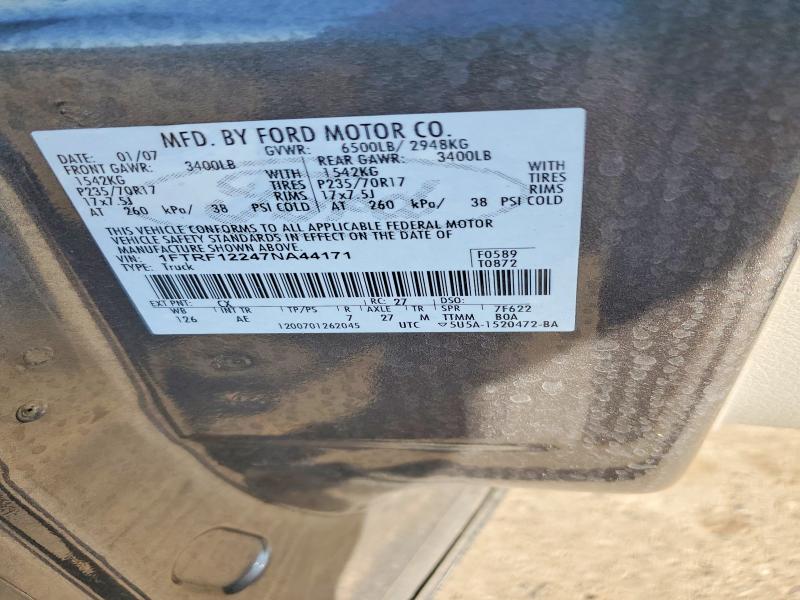 55582996 :رقم المزاد ، 1FTRF12247NA44171 vin ، 2007 Ford F150 مزاد بيع