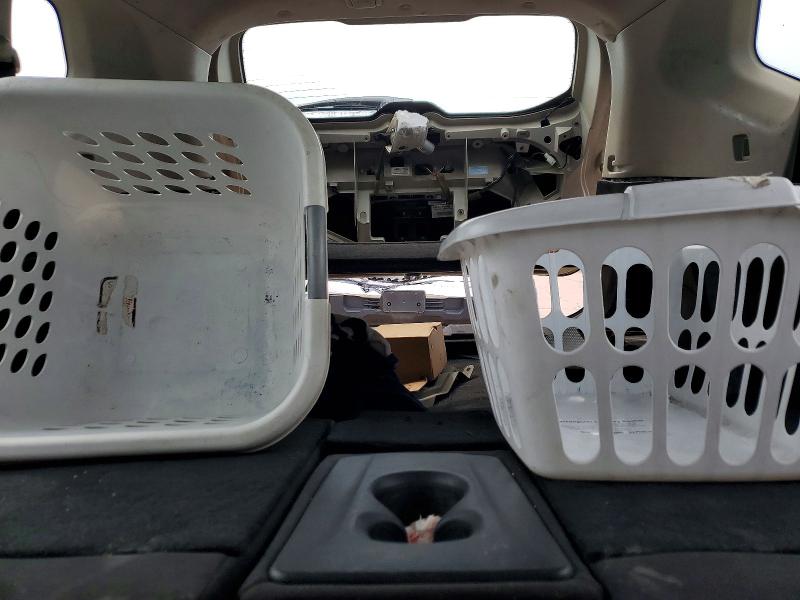 58011146 :رقم المزاد ، KNMAT2MV7FP577623 vin ، 2015 Nissan Rogue مزاد بيع