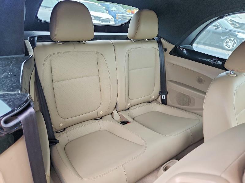 56463276 :رقم المزاد ، 3VW7S7AT6GM800980 vin ، 2016 Volkswagen Beetle مزاد بيع