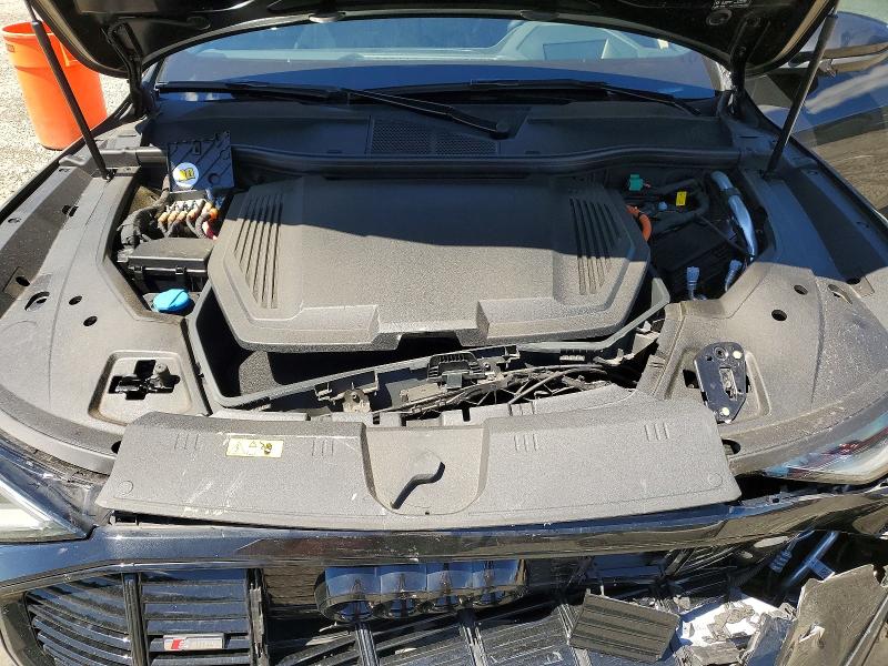 2023 Audi E-tron მანქანა იყიდება აუქციონზე, vin: WA1VABGE7PB001140, აუქციონის ნომერი: 57081796