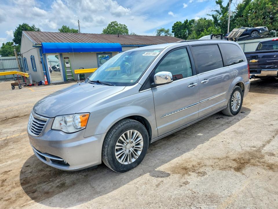 2015 Chrysler Town & Country მანქანა იყიდება აუქციონზე, vin: 2C4RC1CG5FR674138, აუქციონის ნომერი: 56441166