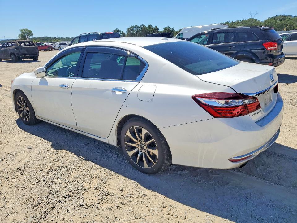 2016 Honda Accord მანქანა იყიდება აუქციონზე, vin: 1HGCR3F87GA001346, აუქციონის ნომერი: 56826356