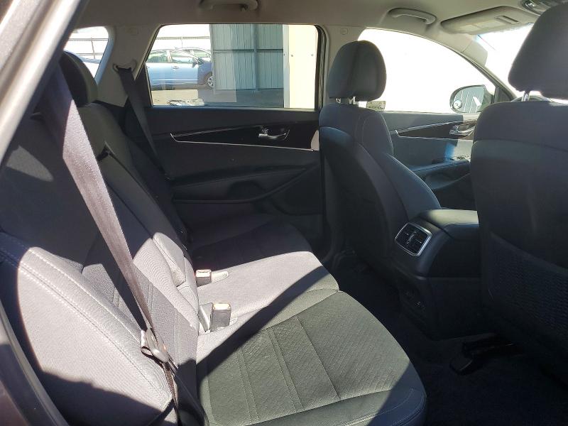 57156596 :رقم المزاد ، 5XYPG4A32GG149265 vin ، 2016 Kia Sorento مزاد بيع