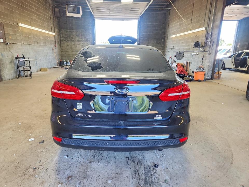 2018 Ford Focus მანქანა იყიდება აუქციონზე, vin: 1FADP3FE0JL221847, აუქციონის ნომერი: 56585306