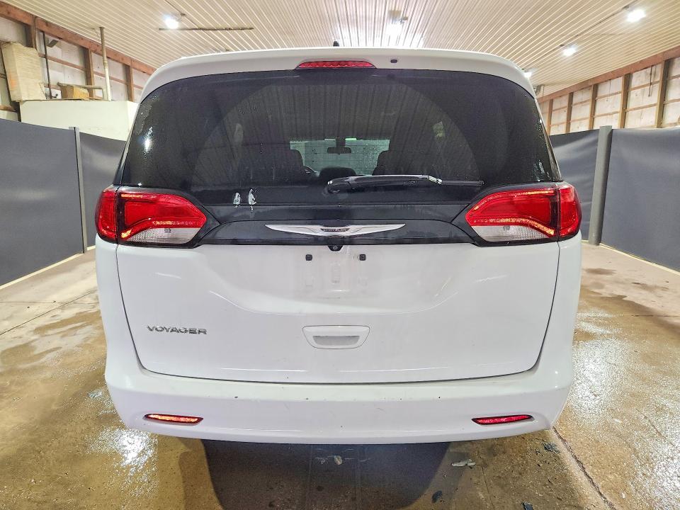 2022 Chrysler Voyager მანქანა იყიდება აუქციონზე, vin: 2C4RC1CG8NR208833, აუქციონის ნომერი: 57026126