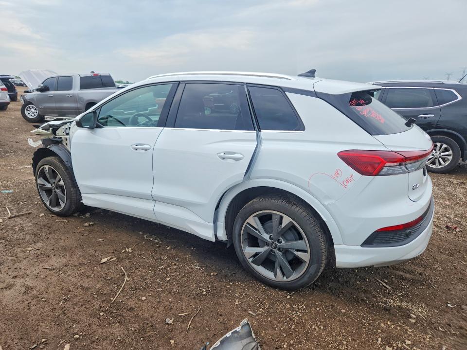 55569366 :رقم المزاد ، WA1H2BFZ5NP030408 vin ، 2022 Audi Q4 E-tron مزاد بيع