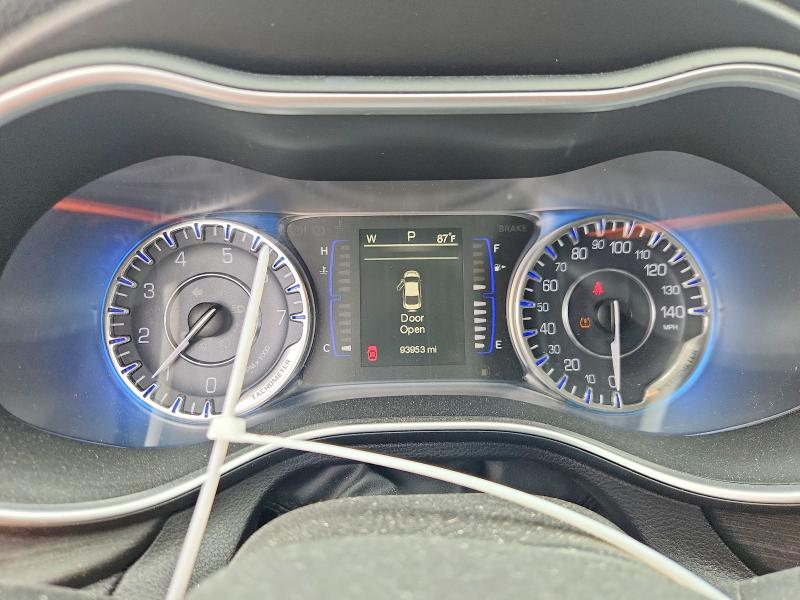 2015 Chrysler 200 მანქანა იყიდება აუქციონზე, vin: 1C3CCCAB1FN575259, აუქციონის ნომერი: 53643696