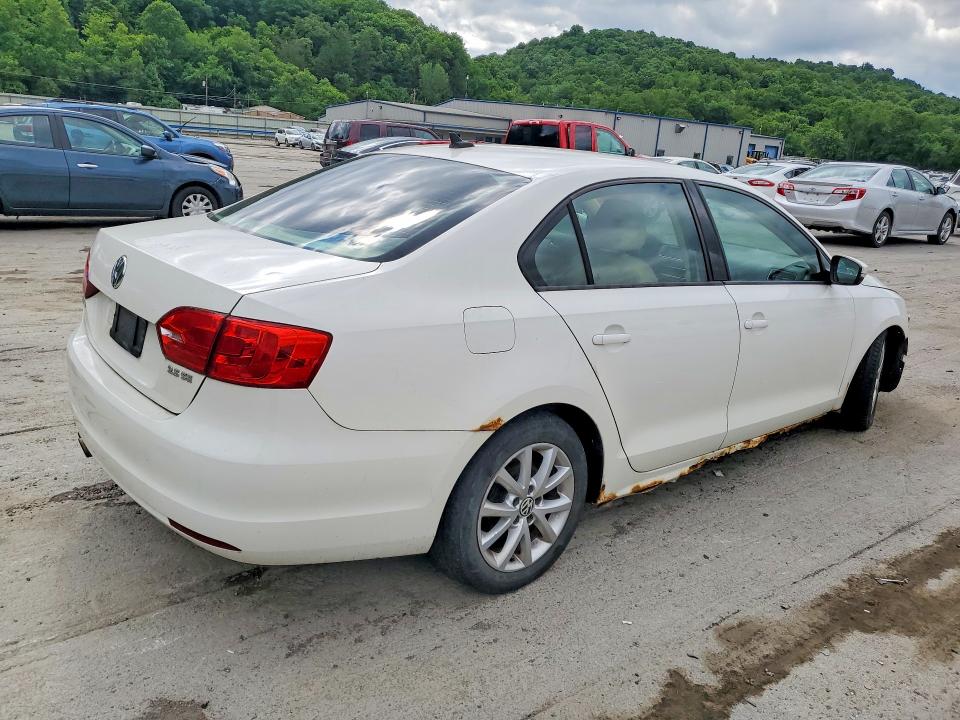 Продажа на аукционе авто 2011 Volkswagen Jetta, vin: 3VWDZ7AJ4BM354656, номер лота: 57346646