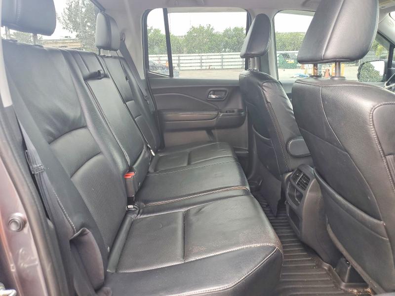 55958526 :رقم المزاد ، 5FPYK2F66JB002673 vin ، 2018 Honda Ridgeline مزاد بيع