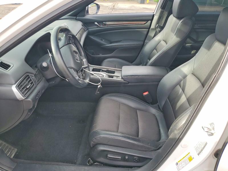 56273096 :رقم المزاد ، 1HGCV2F39JA050906 vin ، 2018 Honda Accord مزاد بيع