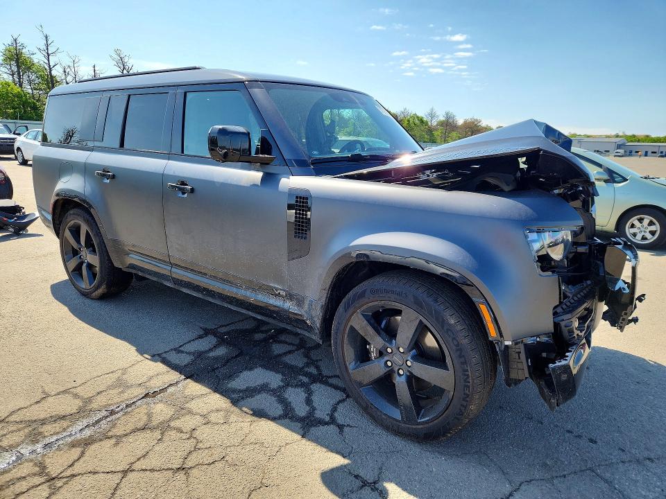 2026 Land Rover Defender მანქანა იყიდება აუქციონზე, vin: SALEWFFE3T2484550, აუქციონის ნომერი: 57075356