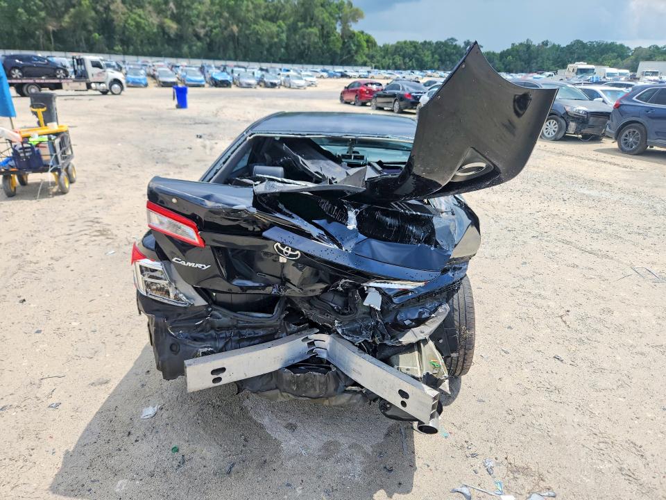 2014 Toyota Camry მანქანა იყიდება აუქციონზე, vin: 4T1BF1FK1EU302138, აუქციონის ნომერი: 55611626