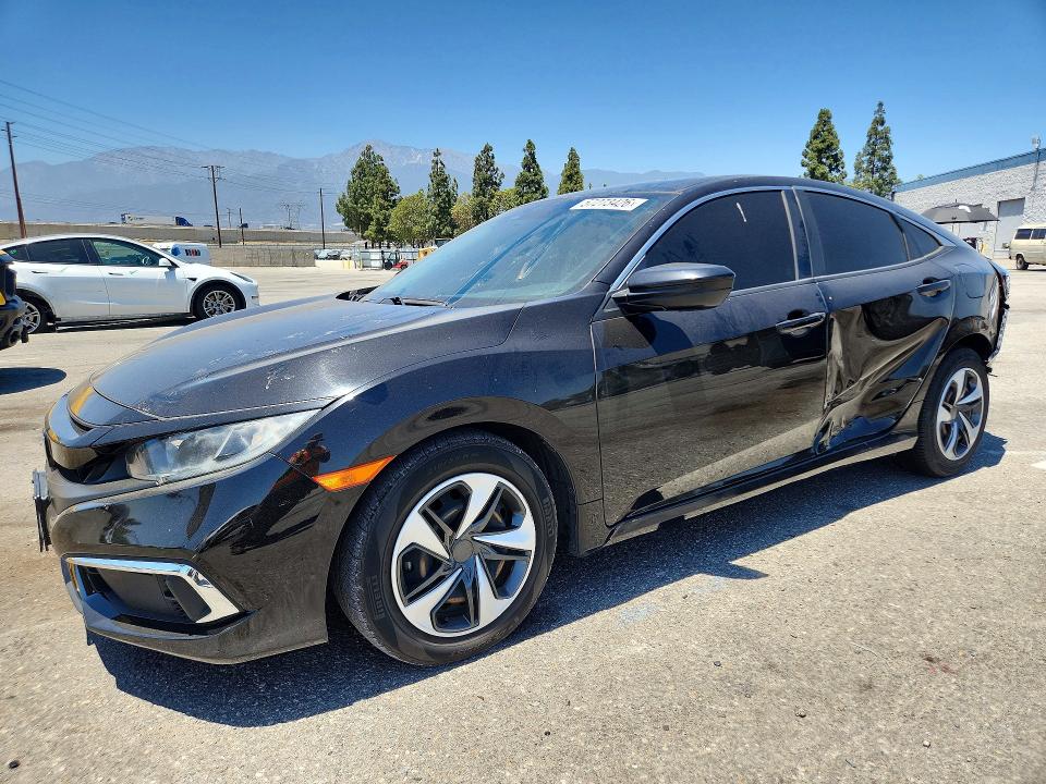 2020 Honda Civic მანქანა იყიდება აუქციონზე, vin: 2HGFC2F6XLH584904, აუქციონის ნომერი: 57273426
