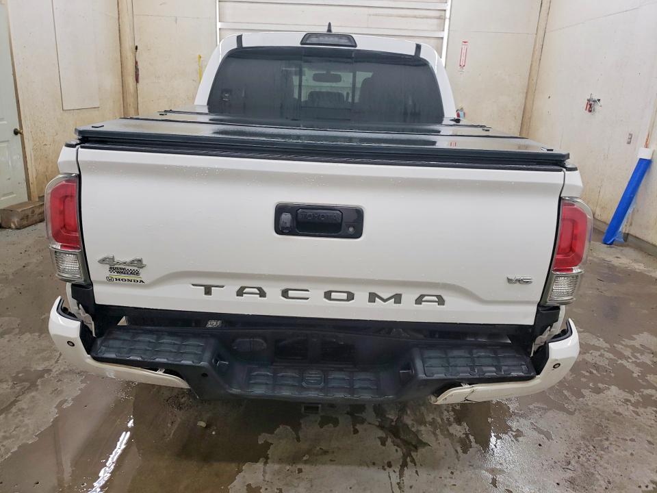 58816746 :رقم المزاد ، 5TFGZ5AN9HX055674 vin ، 2017 Toyota Tacoma مزاد بيع