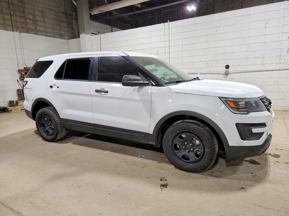 58313516 :رقم المزاد ، 1FM5K8AR2HGA24567 vin ، 2017 Ford Explorer مزاد بيع