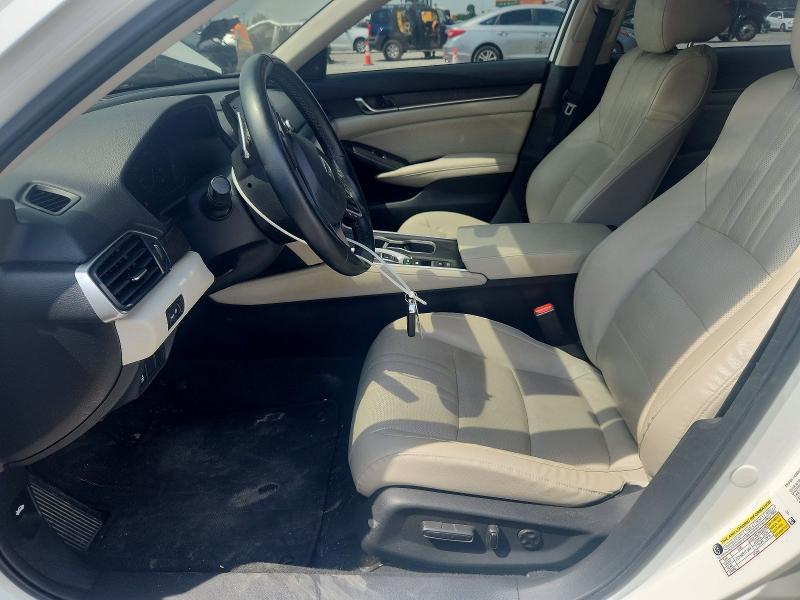 55938746 :رقم المزاد ، 1HGCV3F56JA015554 vin ، 2018 Honda Accord مزاد بيع
