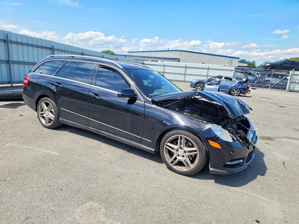 57735536 :رقم المزاد ، WDDHH8JB1DA703610 vin ، 2013 Mercedes-benz E مزاد بيع