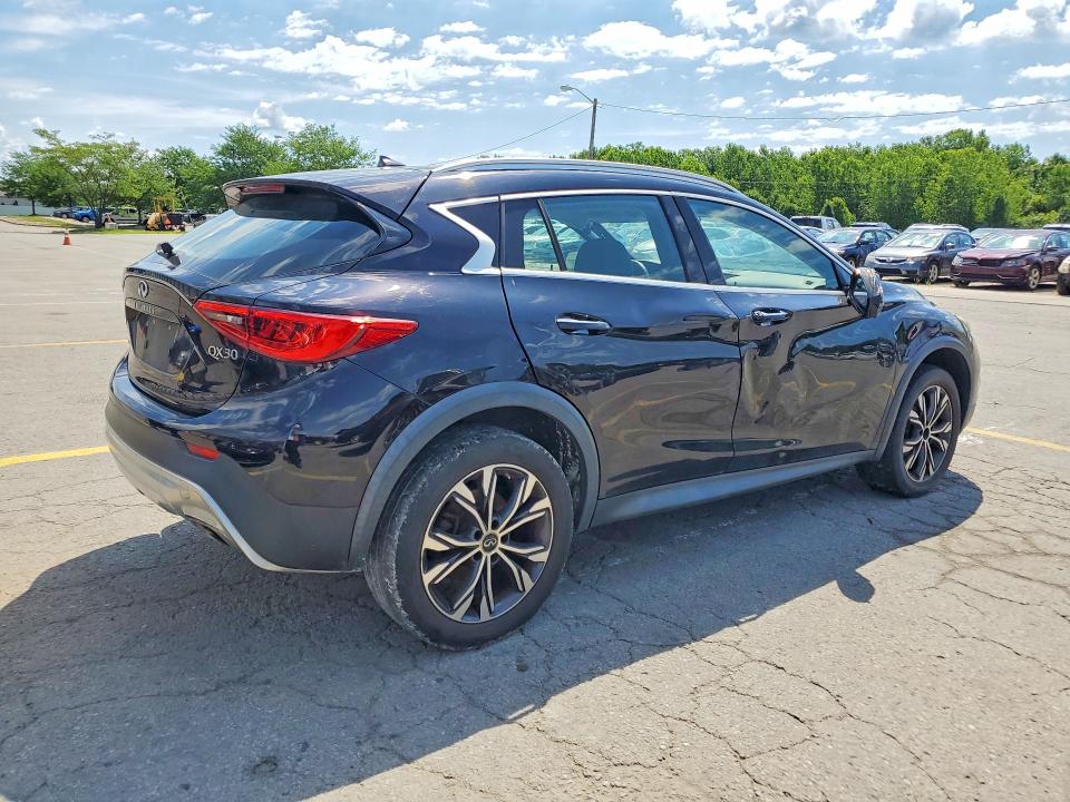 2018 Infiniti Qx30 მანქანა იყიდება აუქციონზე, vin: SJKCH5CR9JA052426, აუქციონის ნომერი: 57650206