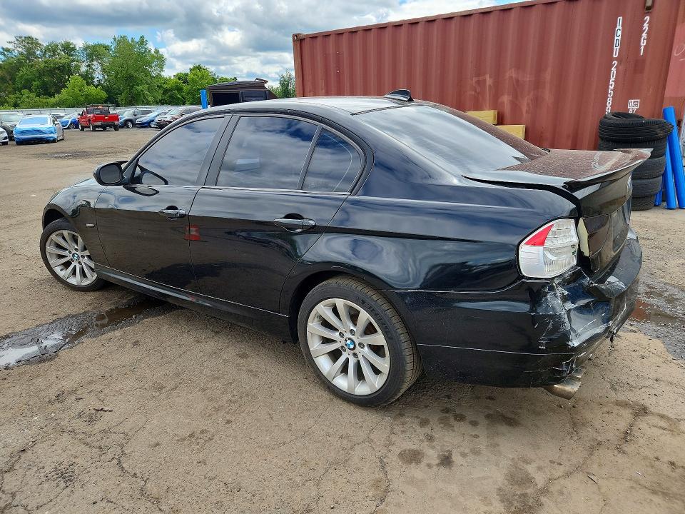 55551476 :رقم المزاد ، WBAPK5C53BA659097 vin ، 2011 Bmw 328 مزاد بيع