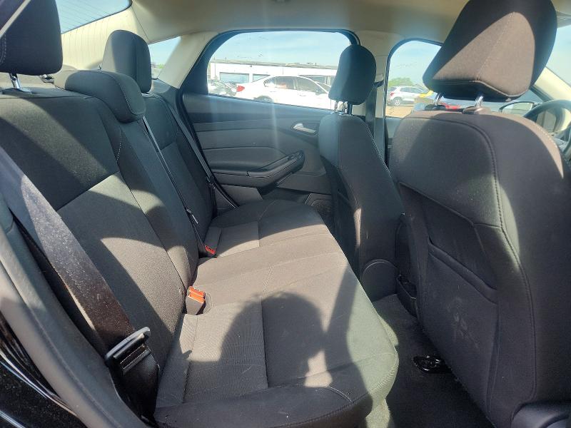 56262806 :رقم المزاد ، 1FADP3F25GL390292 vin ، 2016 Ford Focus مزاد بيع