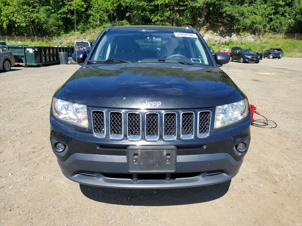57854166 :رقم المزاد ، 1J4NF1FB3BD136289 vin ، 2011 Jeep Compass مزاد بيع
